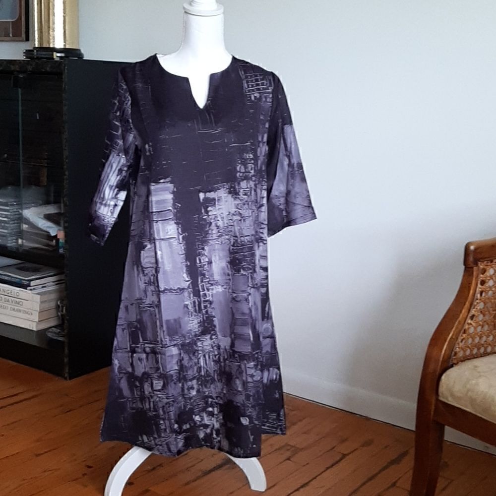 NWOT V neck tunic dress